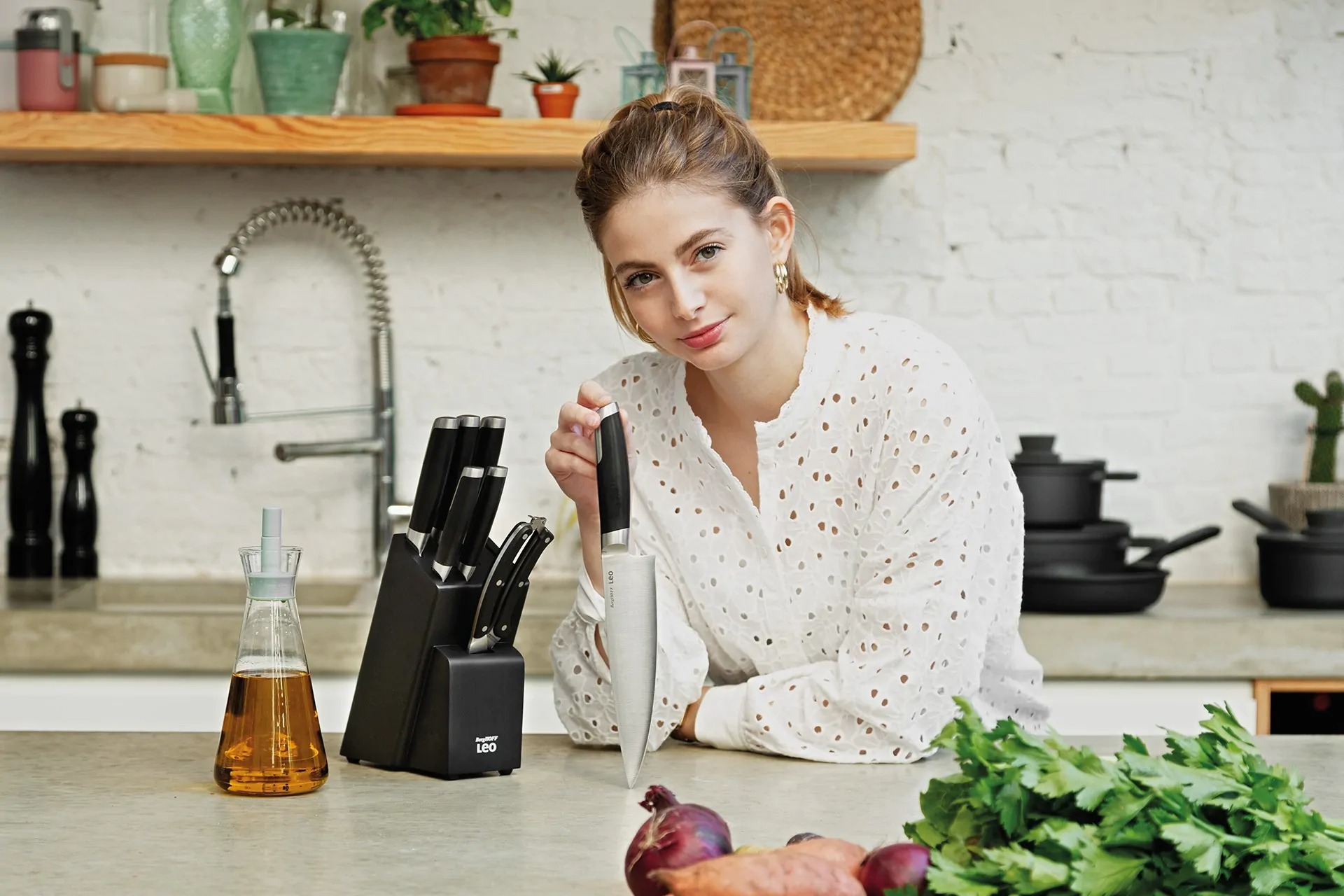 Zestaw noży w bloku BergHOFF Graphite 6 el.